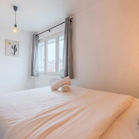 Renovated 2-Bedroom Duplex Near Metro. ลีลล์ ภายนอก รูปภาพ